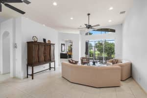 MLS# R11027574, Boynton Beach, Florida 33437