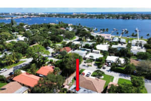 817 S Lake Drive, Lantana, FL 33462 Sold 12/06/24