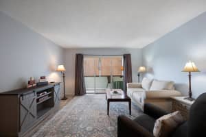 715 Lori Drive 212, Palm Springs, FL 33461 Sold 10/31/24