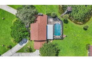 5065 Horseshoe Circle N, West Palm Beach, FL 33417 Sold 01/02/25