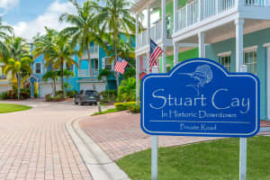 521 SW Akron Avenue, Stuart, FL 34994 Sold 03/31/25
