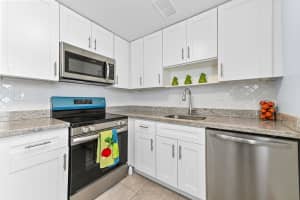 790 Flanders Q, Delray Beach, FL 33484 Sold 04/14/25