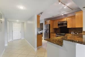 2900 SW 22nd Circle 221f, Delray Beach, FL 33445 - MLS#R11027910