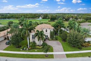 129 Rosalia Court, Jupiter, FL 33478 Sold 01/03/25