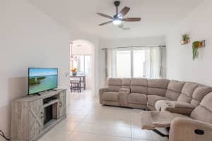 6112 Seminole Gardens Circle, Palm Beach Gardens, FL 33418 Sold 05/02/25