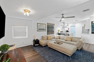 1140 SW 9th Avenue, Fort Lauderdale, FL 33315 - MLS#R11028035