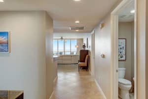 2650 Lake Shore 804 Drive 804, Riviera Beach, FL 33404 - MLS#R11028092