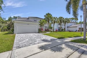 120 Jones Creek Drive, Jupiter, FL 33458 Sold 08/28/25