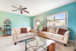 222 Flanders Drive E, Delray Beach, FL 33484 Sold 12/30/24
