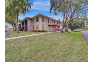 9785 Pineapple Tree Drive 101, Boynton Beach, FL 33436 Sold 03/31/25