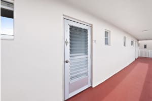 2728 N Garden 310 Drive N 310, Lake Worth, FL 33461 Sold 03/19/25