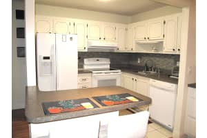 203 Valencia I, Delray Beach, FL 33446 Sold 11/07/24