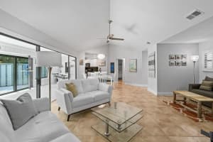 1127 E Seminole Avenue 32b, Jupiter, FL 33477 Sold 01/06/25