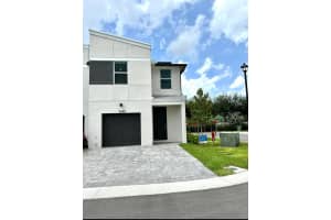 3549 San Bernardino Way, Palm Springs, FL 33461 Sold 12/02/24