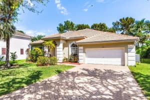 5255 NW 95th Avenue (), Coral Springs, FL 33076 Sold 12/23/24