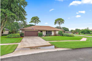 7285 Woodland Creek Lane, Lake Worth, FL 33467 Sold 12/03/24