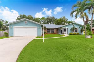 1707 SW Buckskin Trail, Stuart, FL 34997 Sold 05/15/25