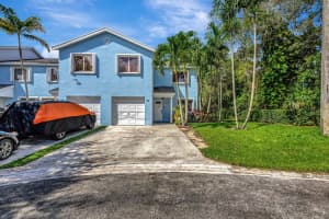 60 Fairway Lane, Royal Palm Beach, FL 33411 Sold 12/24/24