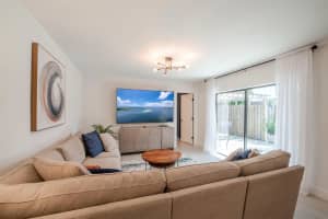 1625 16th Lane, Palm Beach Gardens, FL 33418 Sold 07/01/25