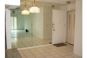 950 S Kanner Highway D-24, Stuart, FL 34994 Sold 02/05/25