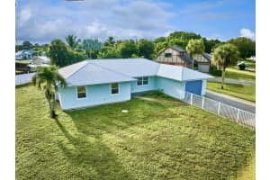 196 15th Avenue, Vero Beach, FL 32962 Sold 04/22/25