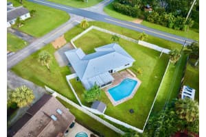 196 15th Avenue, Vero Beach, FL 32962 Sold 04/22/25