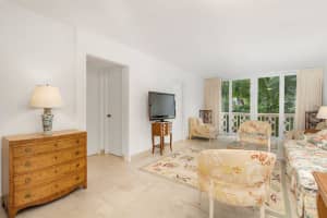 227 Brazilian Avenue 3a, Palm Beach, FL 33480 Sold 01/17/25
