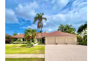 6806 Newport Lake Circle, Boca Raton, FL 33496 Sold 03/17/25