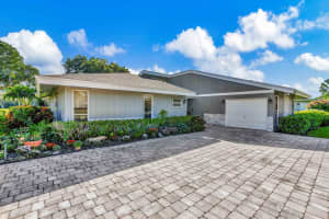 13764 Whispering Lakes Lane, Palm Beach Gardens, FL 33418 Sold 04/25/25