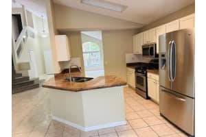 459 Woodview Circle, Palm Beach Gardens, FL 33418 Sold 11/19/24