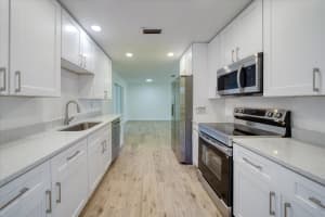 2766 1st Place, Vero Beach, FL 32968 Sold 11/26/24
