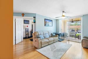 157 Yacht Club Way 101, Hypoluxo, FL 33462 Sold 03/07/25