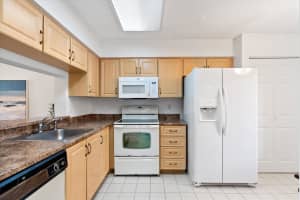 7290 Kinghurst 108 Drive 108, Delray Beach, FL 33446 - MLS#R11028970