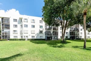 3138 Via Poinciana 204, Lake Worth, FL 33467 Sold 02/04/25