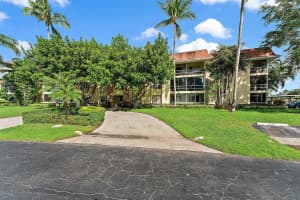 5520 Tamberlane 308 Circle 308, Palm Beach Gardens, FL 33418 Sold 11/19/24