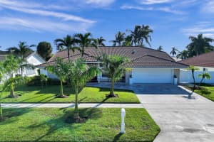 7400 Rosewood Circle, Boca Raton, FL 33487 Sold 01/03/25
