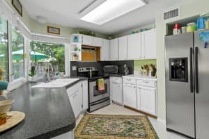 4451 Gardenia Drive, Palm Beach Gardens, FL 33410 Sold 02/25/25