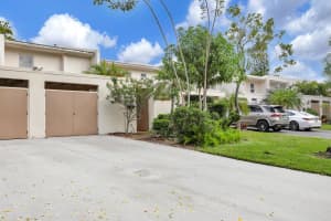 3083 N Palm Aire Drive 3083, Pompano Beach, FL 33069 - MLS#R11029099