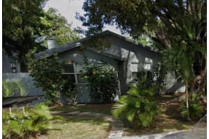631 37th Street, West Palm Beach, FL 33407 Sold 12/02/24