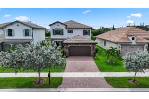 8851 Grand Prix Lane, Boynton Beach, FL 33472 Sold 04/30/25