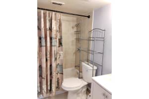 3208 S Hibiscus Avenue, Fort Pierce, FL 34947 Sold 12/04/24
