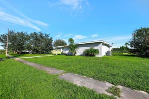 109 SE Calmoso Drive, Port Saint Lucie, FL 34983 Sold 01/24/25