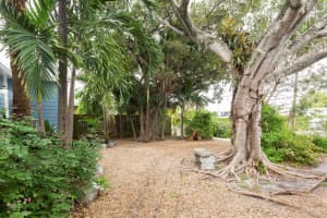 304 SE 3rd Avenue, Delray Beach, FL 33483 Sold 12/13/24