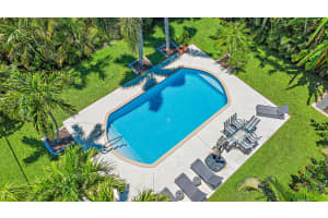 219 Alpine Road, West Palm Beach, FL 33405 Sold 01/14/25