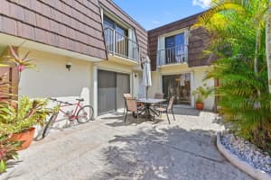 5772 SE Riverboat Drive, Stuart, FL 34997 Sold 04/18/25