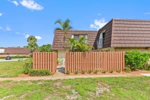 5772 SE Riverboat Drive, Stuart, FL 34997 Sold 04/18/25