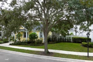 135 Barbados Drive, Jupiter, FL 33458 Sold 11/16/24
