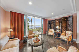 425 Worth Avenue 2f, Palm Beach