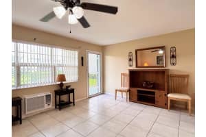 680 Horizons W 103, Boynton Beach, FL 33435 - MLS#R11029341
