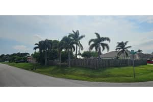 498 SW Namoit Place, Port Saint Lucie, FL 34953 Sold 02/28/25